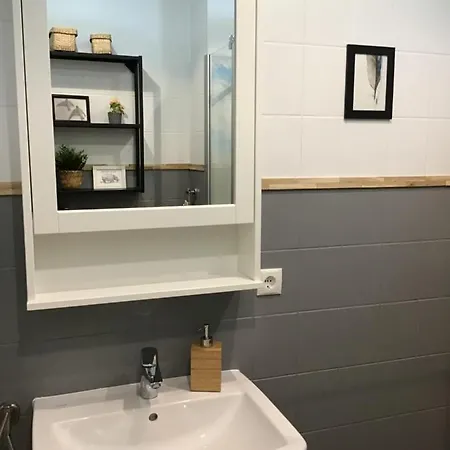 Liebevoll Eingerichtete Ferienwohnung Luettje Koje Dornum Esterno foto
